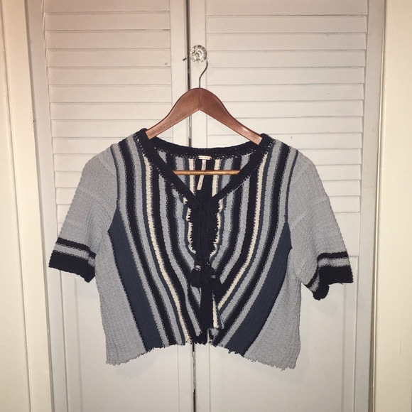 Cropped Baby Blue Free People Top - Picture 1 of 4